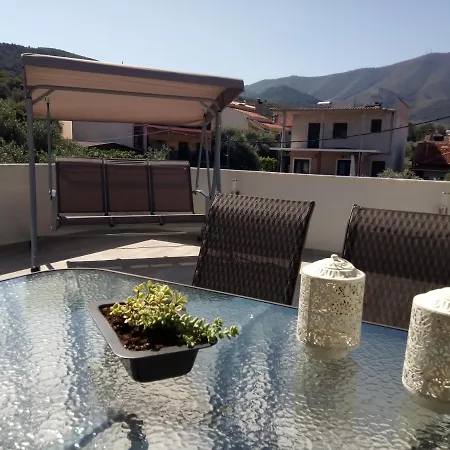 Evel House Apartament *